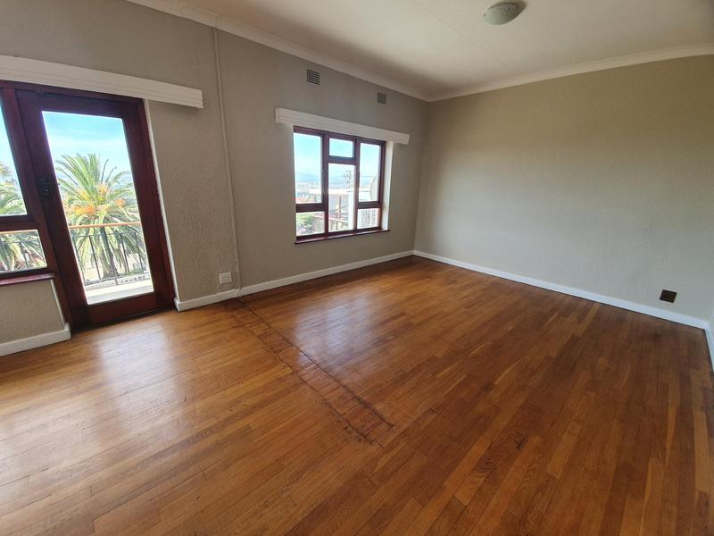 To Let 4 Bedroom Property for Rent in University Estate Western Cape